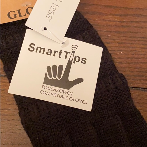 Winter Gloves - Picture 4 of 5